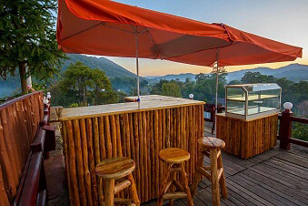 Hill Top Villa Hotel กาลอว์ ภายนอก รูปภาพ