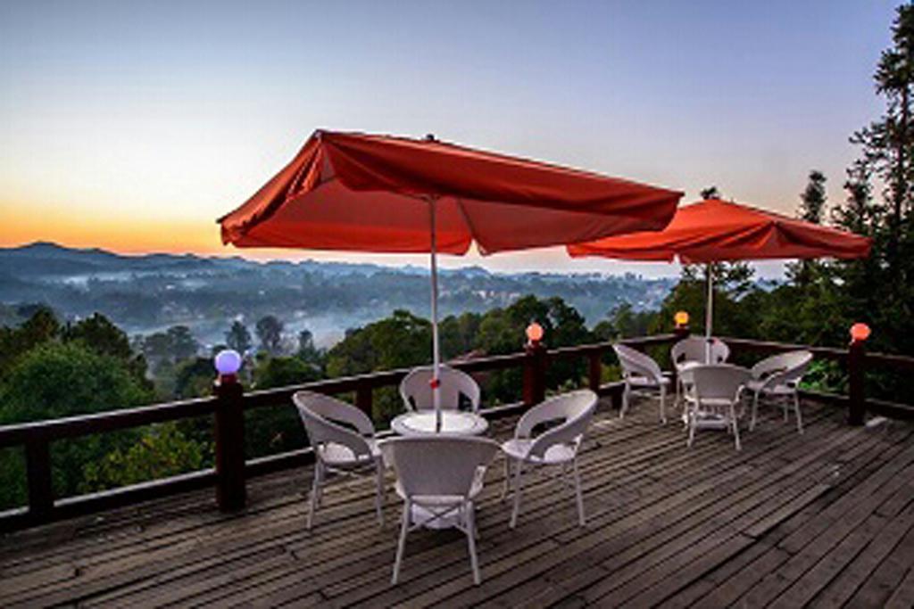 Hill Top Villa Hotel กาลอว์ ภายนอก รูปภาพ