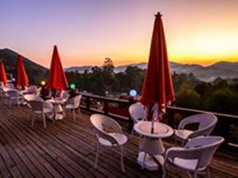 Hill Top Villa Hotel กาลอว์ ภายนอก รูปภาพ